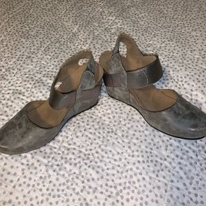 Pierre Dumas Alyse Wedge